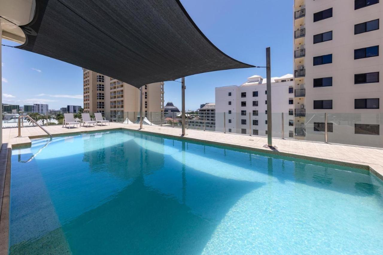 City Quays Accommodation Cairns Exterior photo